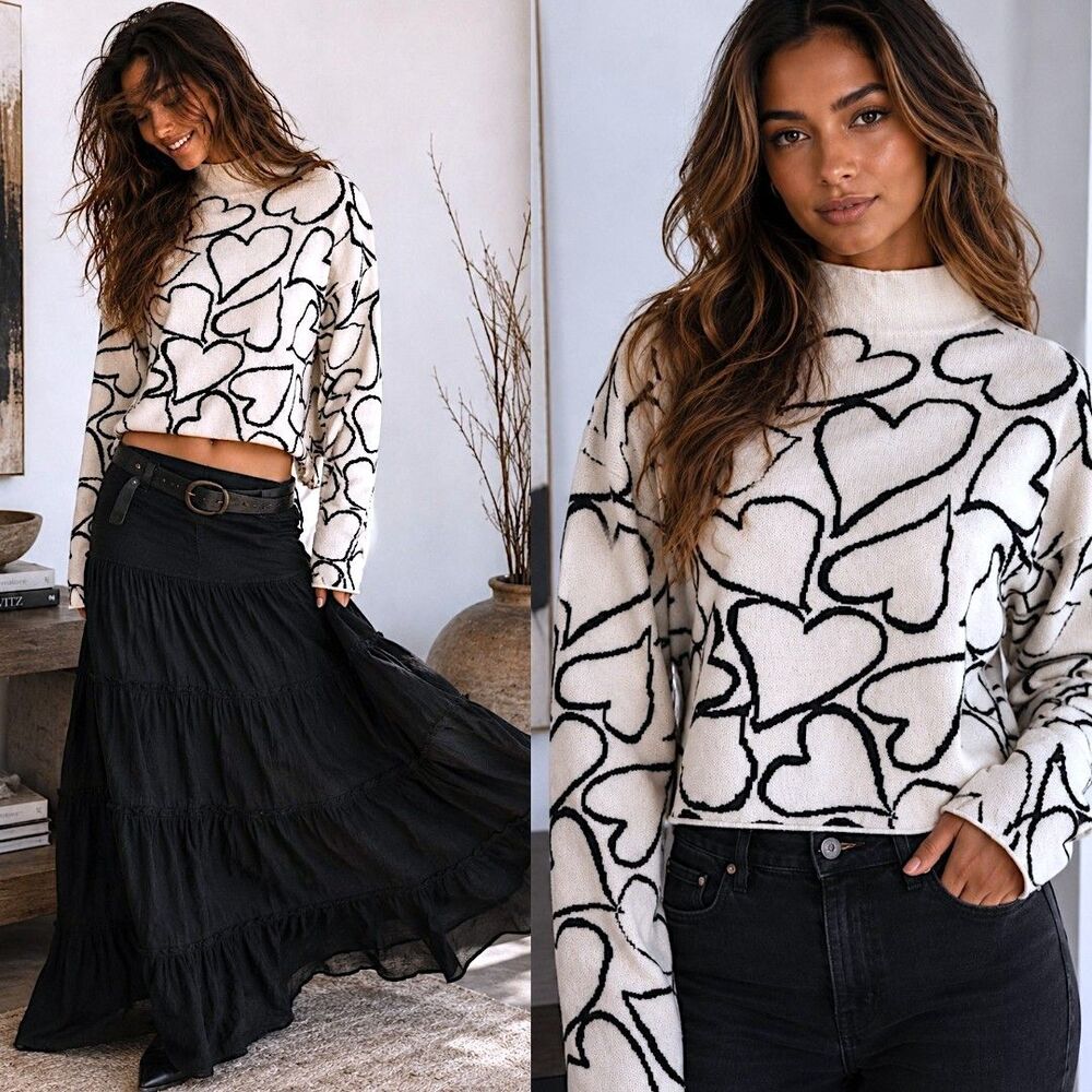 Tahari M Cream Coquette Heart Print Mock Neck Sweater Soft Girl Whimsical Chic